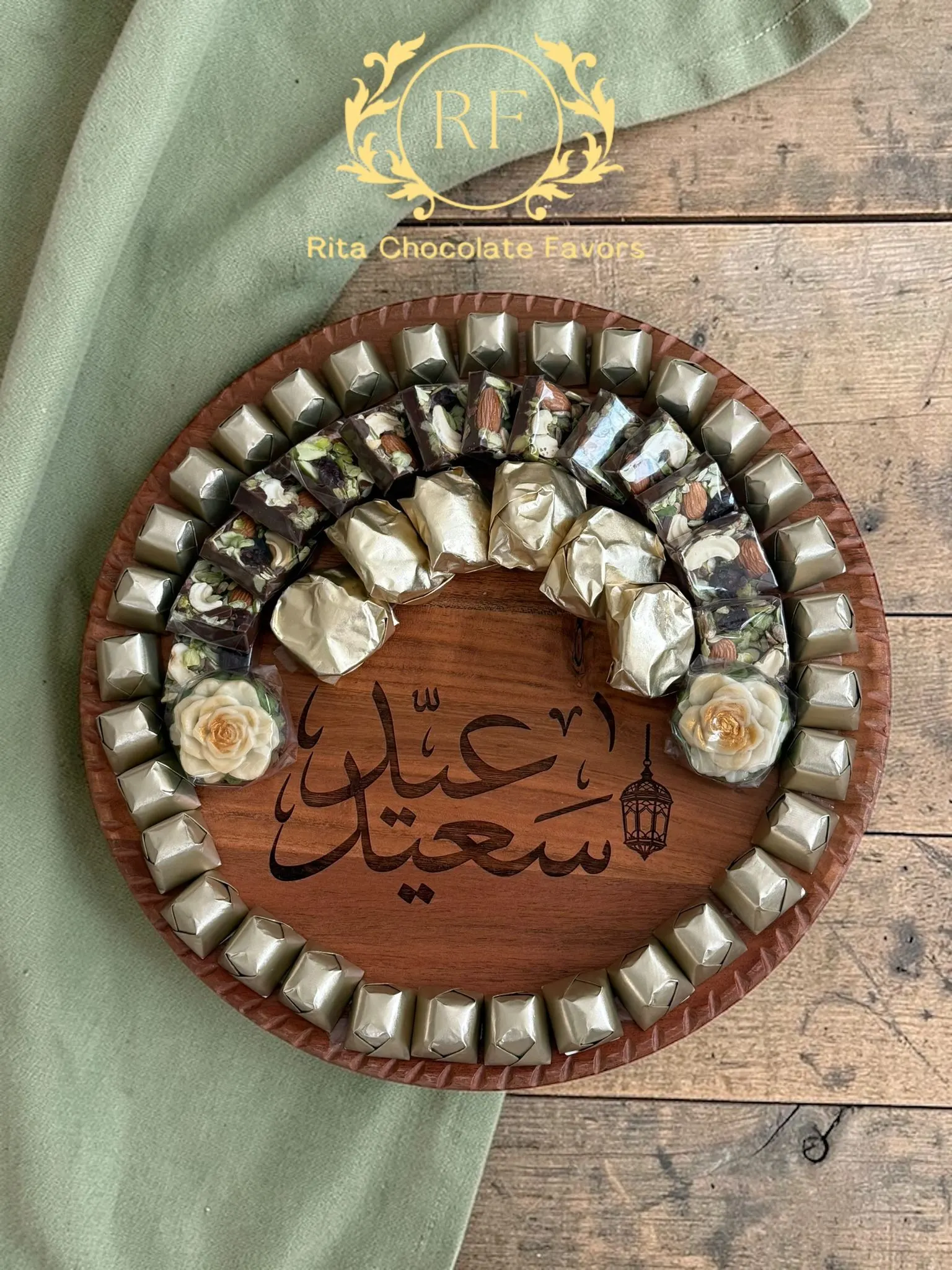 Holiday chocolate favor #5